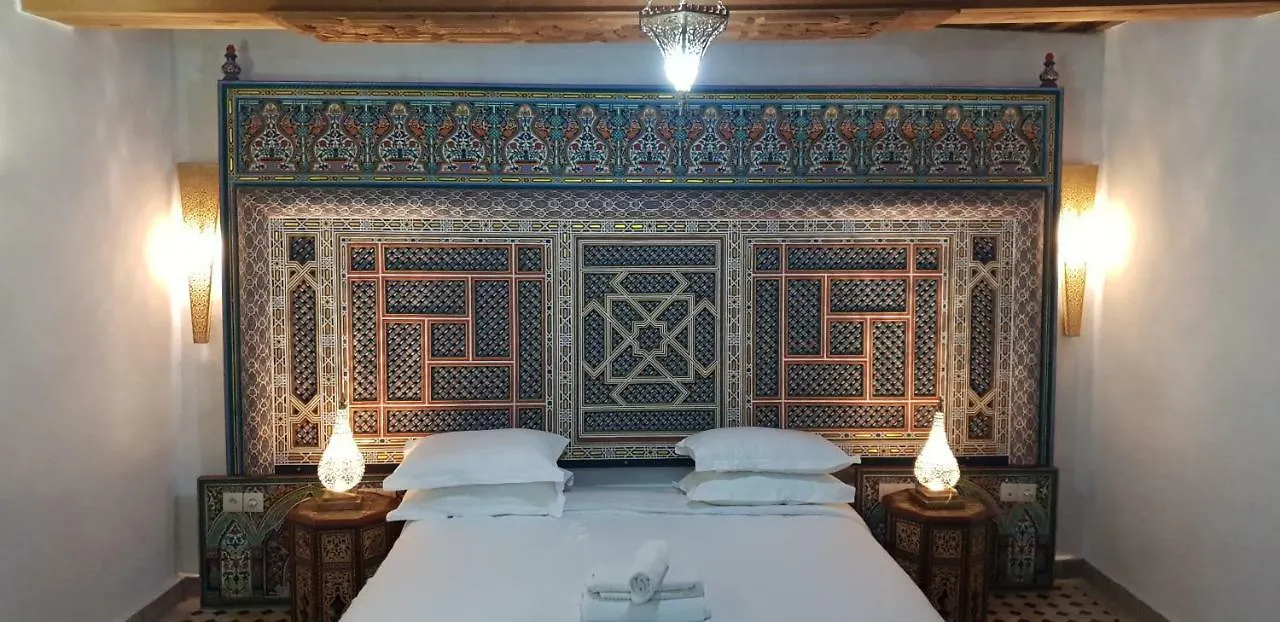 Riad Al Fassia Palace فاس بيت ضيافة