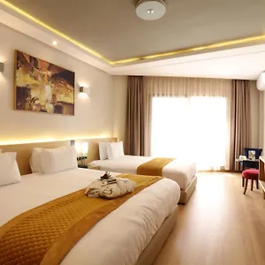 Silver & 4*, Casablanca Maroc