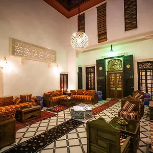 رياد Dar Layali